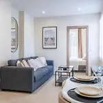 Garden-level 10-min On Foot To Center Appartement