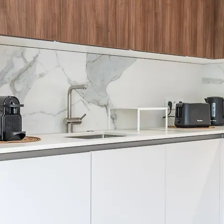 Garden-level 10-min On Foot To Center Appartement